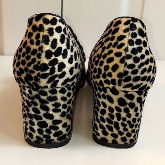 Vintage Doll Factory Animal Print Heeled Loafer 8 - Picture 4 of 12
